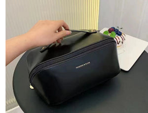 Voyaages Makeup Bag